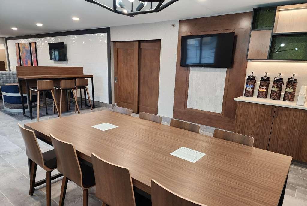 La Quinta Inn By Wyndham Wausau Facilities photo