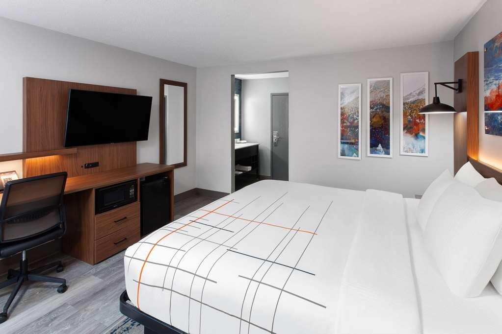 La Quinta Inn By Wyndham Wausau Room photo